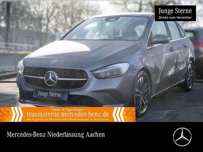Gebraucht Mercedes B180 Advanced 136 PS (100 kW) 2025 Grau Van / Kleinbus