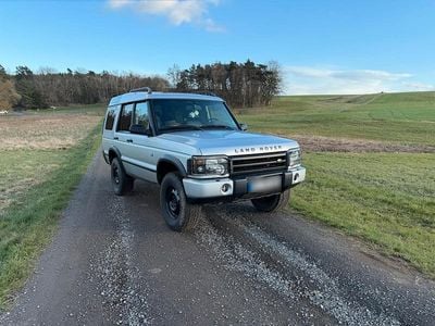 Second-hand Land Rover Discovery 2 139 CP (102 kW) 2003 Argintiu SUV