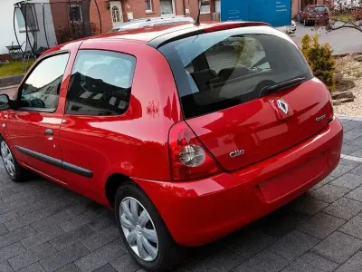 Brugt Renault Clio II Campus 75 HK (55 kW) 2010 Rød Hatchback