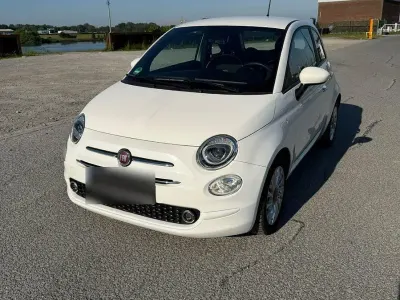Gebraucht Fiat 500 Lounge 69 PS (50 kW) 2021 Weiß Kleinwagen