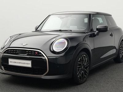Gebraucht Mini Cooper S Favoured 204 PS (150 kW) 2024 Schwarz Kleinwagen
