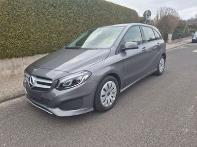 Mercedes B200