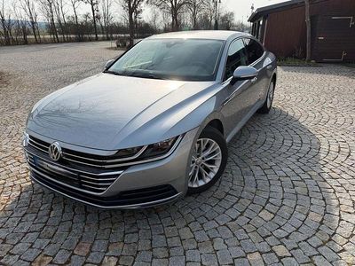 Gebraucht VW Arteon 150 PS (110 kW) 2017 Grau Kleinwagen