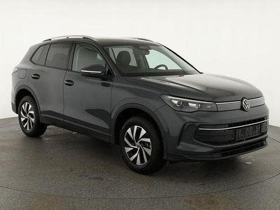 Neu VW Tiguan Life 204 PS (150 kW) 2025 Delfingrau metallic SUV