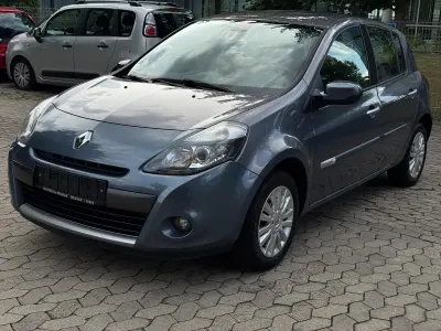 Gebraucht Renault Clio II 75 PS (55 kW) 2009 Grau Limousine