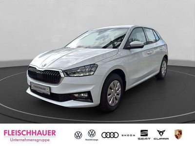 Gebraucht Skoda Fabia Essence 80 PS (58 kW) 2026 Moonweiss metallic Kleinwagen