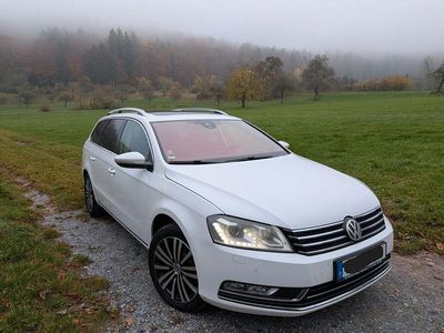 Gebraucht VW Passat Highline 140 PS (102 kW) 2013 Weiß Kombi