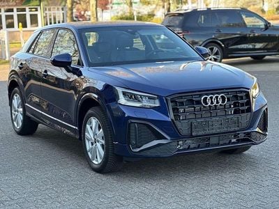 Gebraucht Audi Q2 S-Line 190 PS (139 kW) 2024 Navarrablau metallic SUV