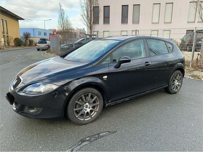 Schwarz Gebraucht 2008 Seat Leon Limousine | 1.999 € (Fairer Preis)