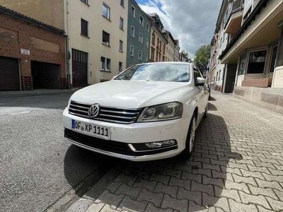 gebraucht VW Passat Variant 2.0 TDI DSG BlueMotion Technology Comfortline