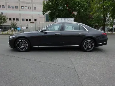 Gebraucht Mercedes S580 503 PS (369 kW) 2023 Grau Limousine