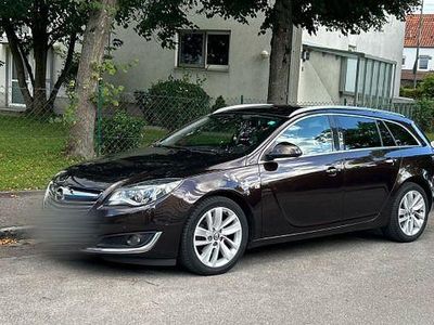 Gebraucht Opel Insignia Edition 163 PS (119 kW) 2014 Braun Kombi