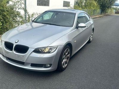 BMW 325