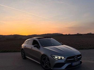 Gebraucht Mercedes CLA200 Shooting Brake 163 PS (119 kW) 2020 Beige Kombi