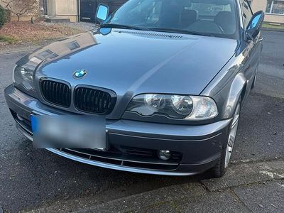 Andere farben Gebraucht 2002 BMW 325 Cabriolet Cabrio | 13.700 €