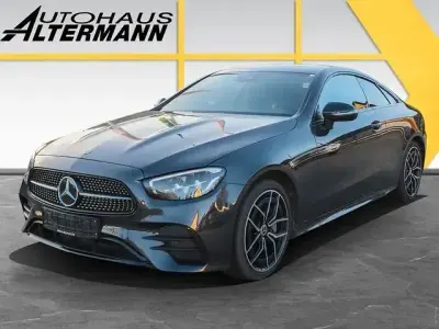 Używany Mercedes E400 AMG line 330 KM (242 kW) 2022 Szary Coupe