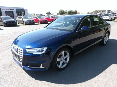 Gebraucht Audi A4 Sport 190 PS (139 kW) 2019 Blau Limousine