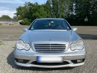 Gebraucht Mercedes C180 143 PS (105 kW) 2003 Silber Limousine