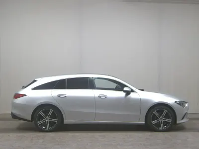 Gebraucht Mercedes CLA200 Shooting Brake Progressive 150 PS (110 kW) 2022 Silber Kombi