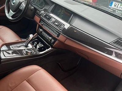Gebraucht BMW 520 190 PS (139 kW) 2014 Schwarz Kombi