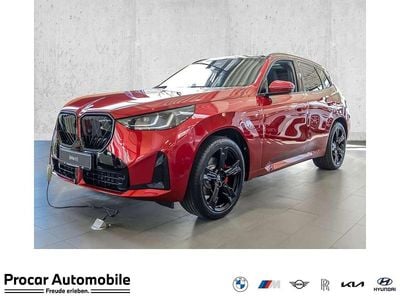 Neu BMW X3 M Sport 299 PS (219 kW) 2026 Dragon fire rot SUV