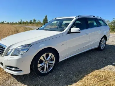 Gebraucht Mercedes E200 184 PS (135 kW) 2010 Weiß Kombi