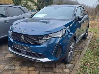Gebraucht Peugeot 3008 Allure 181 PS (133 kW) 2022 Blau SUV