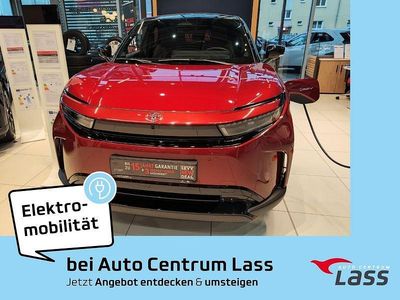 Nuova Toyota Urban Cruiser 127 kW (174 CV) 2026 Blu SUV