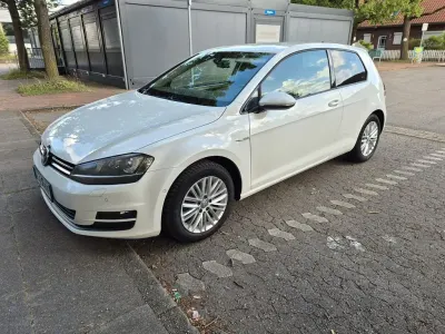 Gebraucht VW Golf VII Cup 122 PS (89 kW) 2014 Weiß Limousine