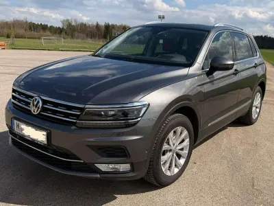 Gebraucht VW Tiguan Highline 180 PS (132 kW) 2016 Grau SUV