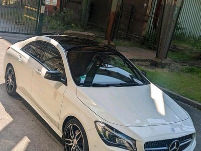 Usata Mercedes CLA220 AMG line 177 CV (130 kW) 2017 Bianco Berlina