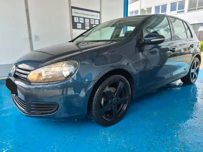 Usata VW Golf VI Comfortline 122 CV (89 kW) 2009 Blu Utilitaria