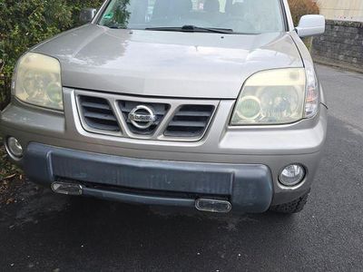 Gebraucht Nissan X-Trail 140 PS (102 kW) 2002 Grau SUV
