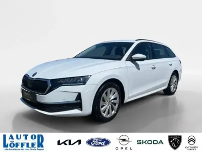 Gebraucht Skoda Octavia Selection 150 PS (110 kW) 2024 Moonweiß (metallic) Kombi