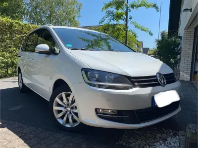Gebraucht VW Sharan Highline 184 PS (135 kW) 2015 Weiß Van / Kleinbus