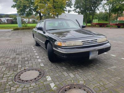 gebraucht Ford Crown Victoria (Zivil, nicht P71 Police Interceptor)