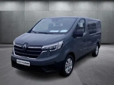 Neu Renault Trafic Komfort 170 PS (125 kW) 2026 Grau Van / Kleinbus
