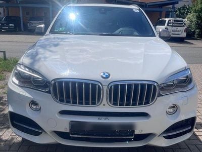 BMW X5 M50