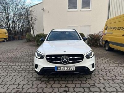 Weiß Gebraucht 2020 Mercedes GLC300 SUV | 32.100 € (Superpreis)