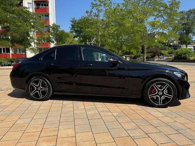 Gebraucht 2020 Mercedes C300e AMG line Limousine | 29.999 € (Etwas zu teuer)