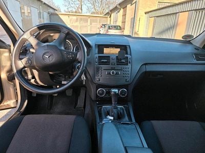 Gebraucht Mercedes C220 170 PS (125 kW) 2009 Andere farben Kombi