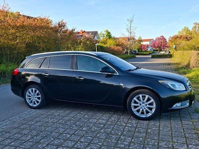 Usata Opel Insignia Innovation 160 CV (117 kW) 2012 Nero Station wagon