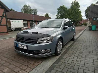 Gebraucht VW Passat 150 PS (110 kW) 2014 Blau Kombi