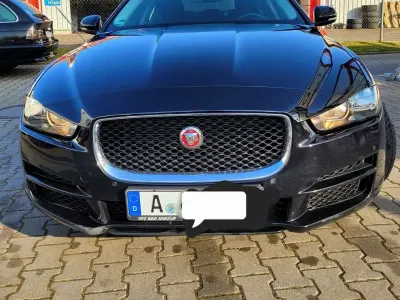 Używany Jaguar XE 179 KM (131 kW) 2016 Sedan/Limuzyna
