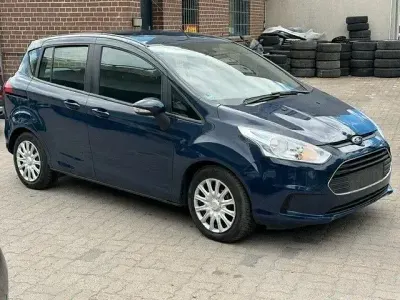 Gebraucht Ford B-MAX Trend 101 PS (74 kW) 2014 Blau Van / Kleinbus