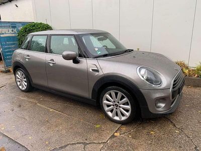 Gebraucht Mini ONE 102 PS (75 kW) 2019 Melting silver metallic Kleinwagen