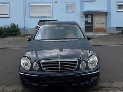 Mercedes E280