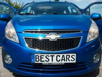 Gebraucht Chevrolet Spark LS 82 PS (60 kW) 2011 Blau Kleinwagen