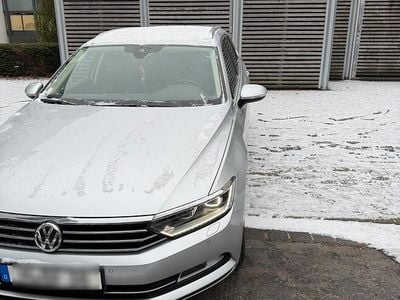 Gebraucht VW Passat Highline 150 PS (110 kW) 2018 Silber Kombi