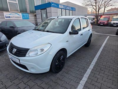 Weiß Gebraucht 2009 Dacia Sandero Basis Limousine | 1.999 € (Fairer Preis)